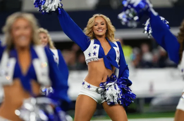 Dallas Cowboys Cheerleaders 400% Pay Raise: A Historic Salary Increase in 2025 Dallas Cowboys Cheerleaders 400% pay raise