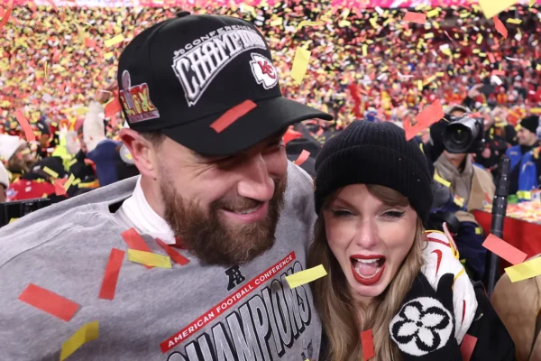 Taylor Swift and Travis Kelce Engagement: First Public Outing at Arrowhead Stadium Taylor Swift Travis Kelce Engagement First Public Outing at Arrowhead Stadium