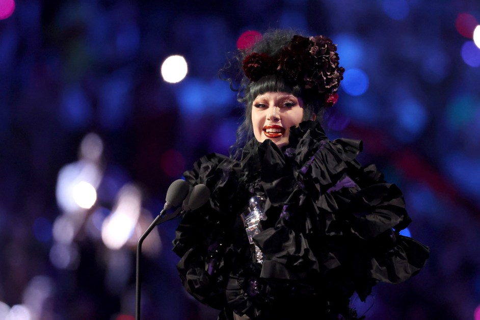 Shocking VMAs 2025 Performance Reviews: Brutally Honest Takes on Every Act Including Sabrina Carpenter's Jaw-Dropping Show 4 47f5eb9afe12a5ded89c4c4829ed780d44c3b5c2